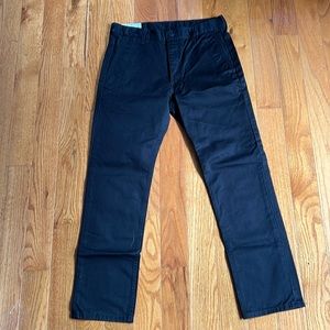 Black Levi’s Khakis 32x30 Slim Fit